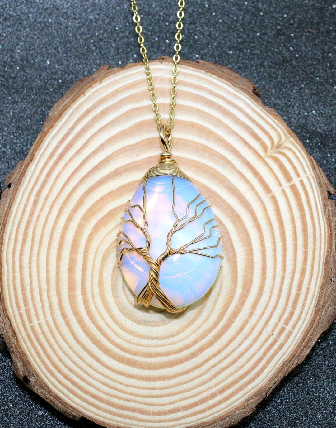 pendentif en pierre de lune